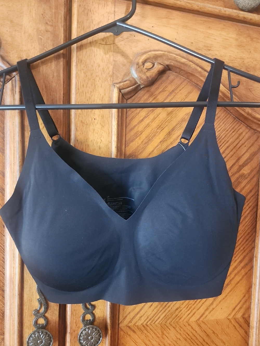 NWT True & Co. Black Seamless Everyday Triangle Bra L